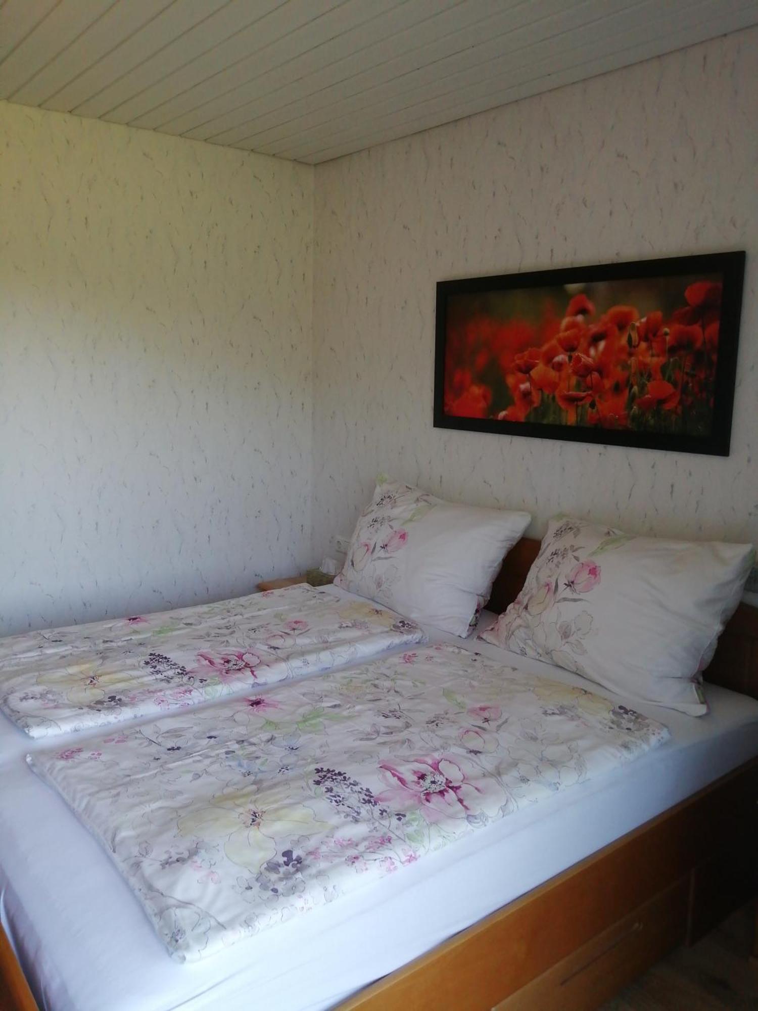 Hillside Rooms Pörtschach am Wörthersee Zimmer foto